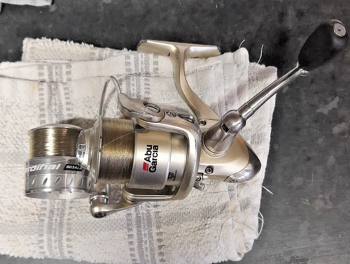 Abu garcia cardinal 503 - 503, alb